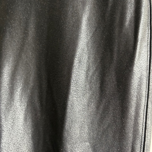 SPANX Faux Leather High Rise Leggings - Picture 5 of 9